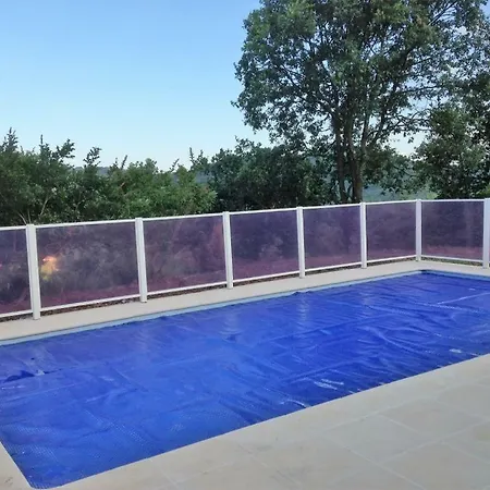 Villa Gites De La Chataigneraie *